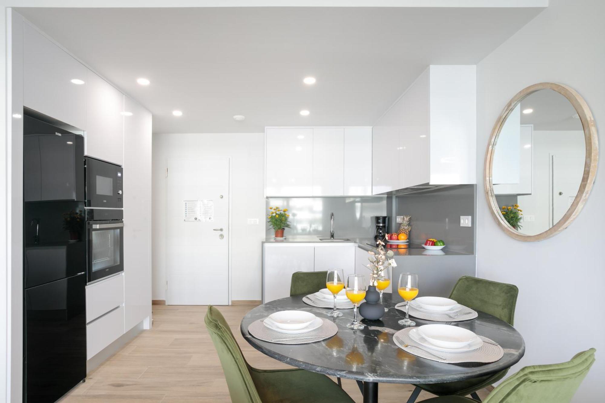 ארנאלס דל סול Arenales Terrace Refugee New Apartment With Pool And Gym מראה חיצוני תמונה