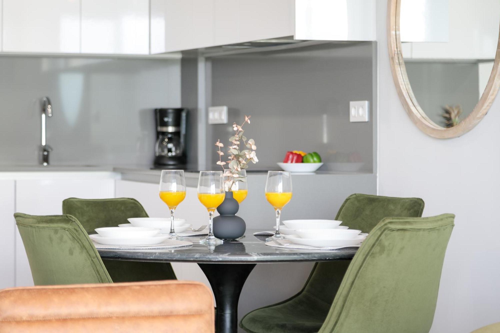 ארנאלס דל סול Arenales Terrace Refugee New Apartment With Pool And Gym מראה חיצוני תמונה